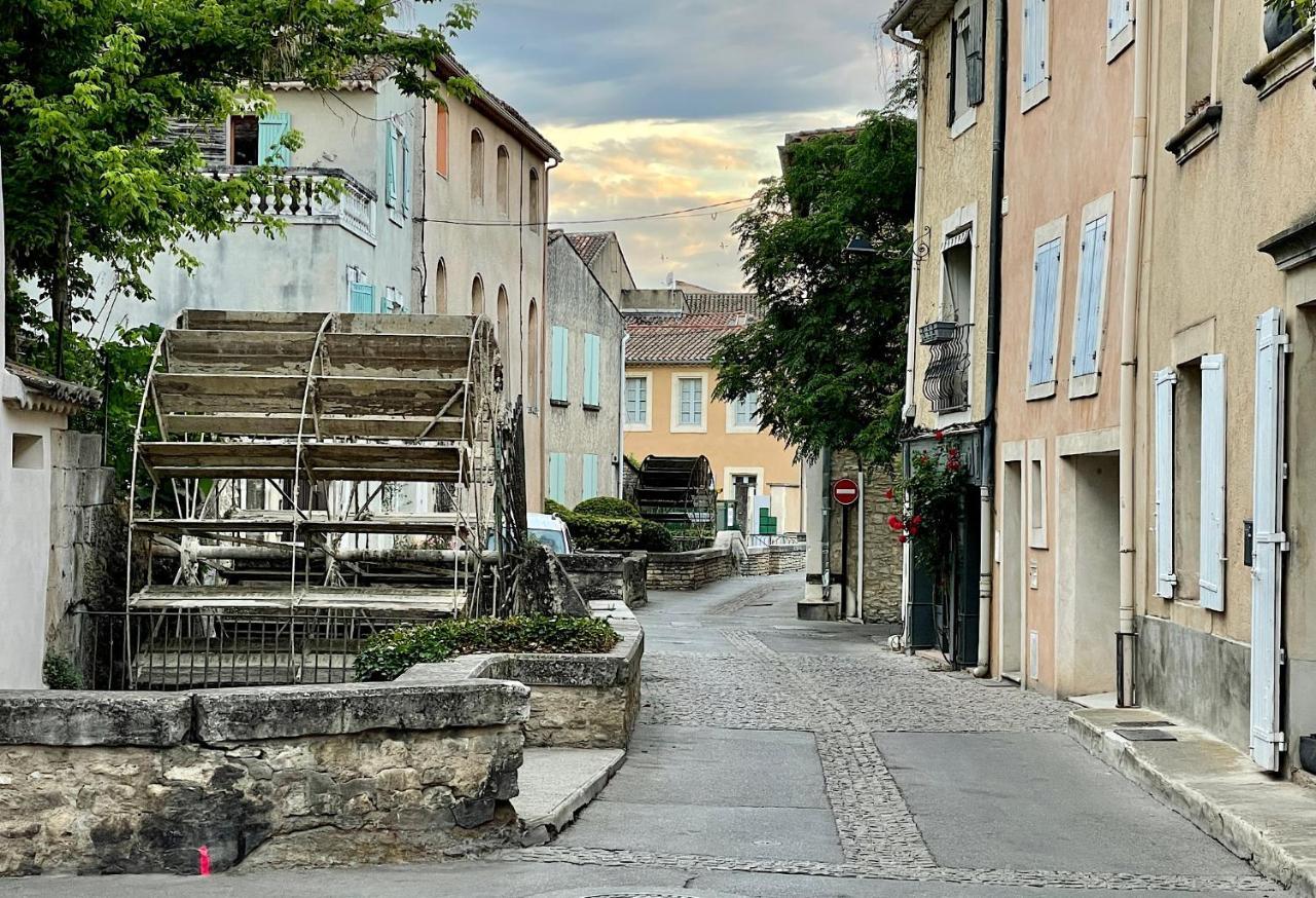 Quai Du Felibre Leilighet LʼIsle-sur-la-Sorgue Eksteriør bilde