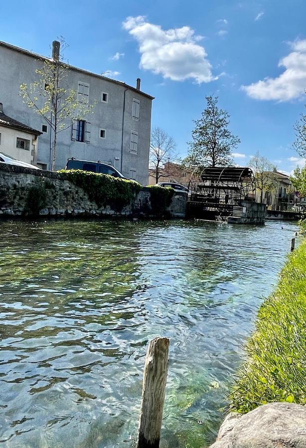 Quai Du Felibre Leilighet LʼIsle-sur-la-Sorgue Eksteriør bilde